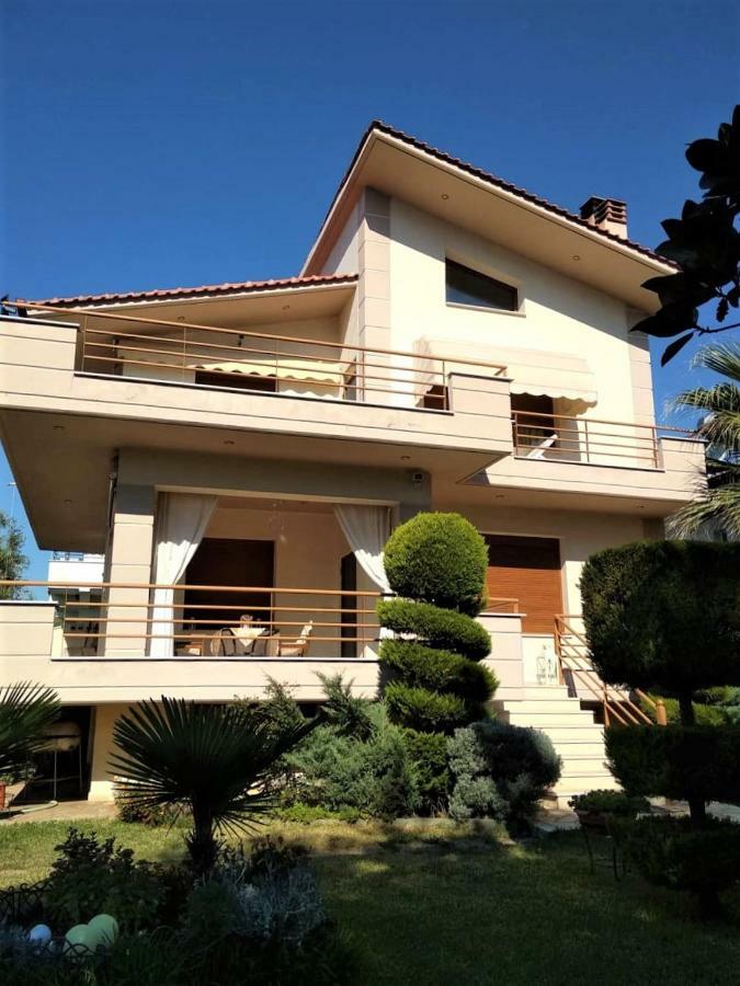 Family Resort In Vrasná Exterior foto